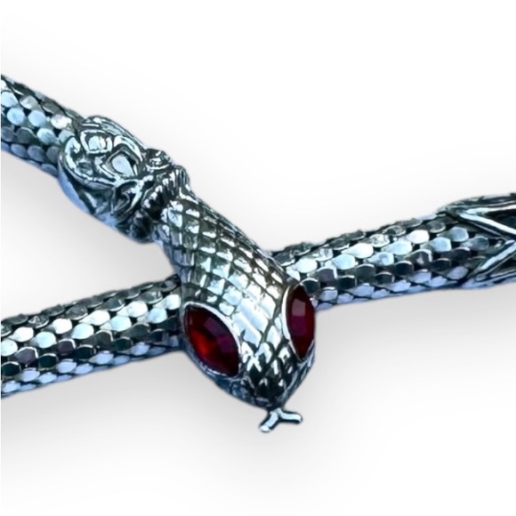 Vintage 1980s DL AULD Silver Mesh Snake Necklace - Picture 3 of 5